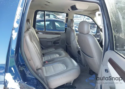 2004 Ford Explorer Eddie Bauer z USA, uszkodzony, nr VIN 1FMDU74W84ZB29744